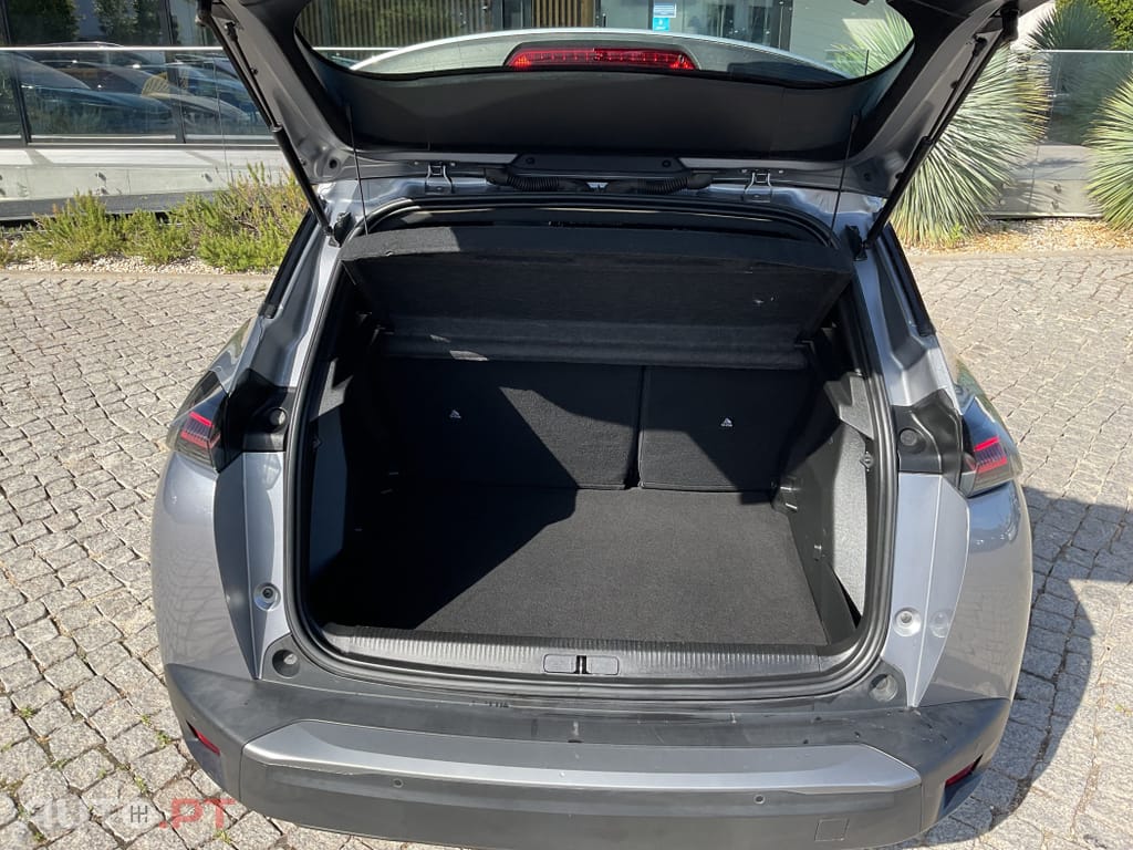 Peugeot 2008 1.2 PureTech Active Pack