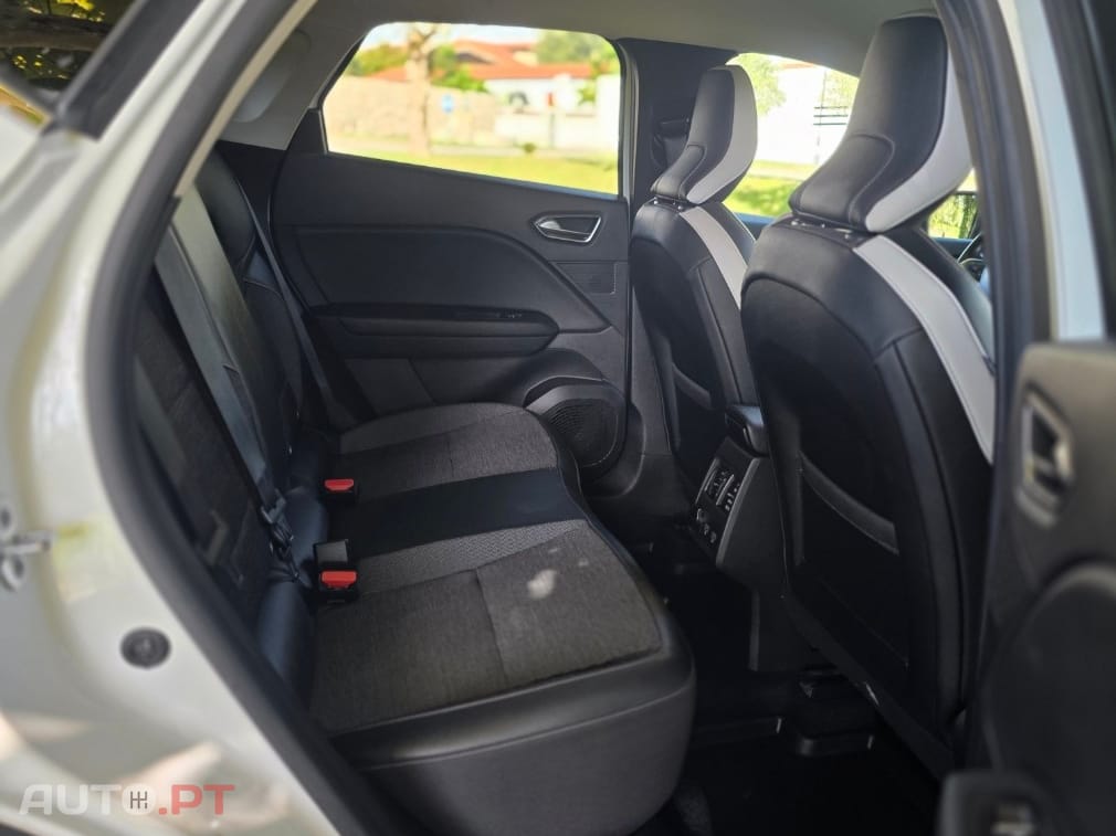 Renault Captur 1.3 TCe Initiale Paris EDC