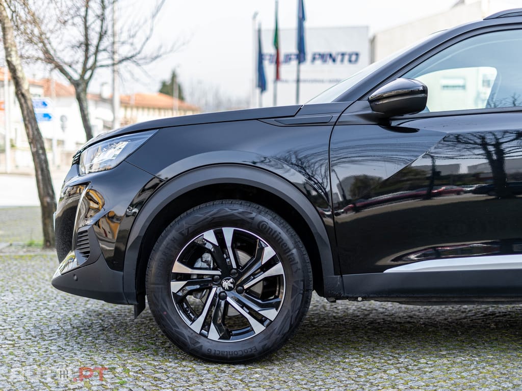 Peugeot 2008 1.2 PureTech Allure Pack