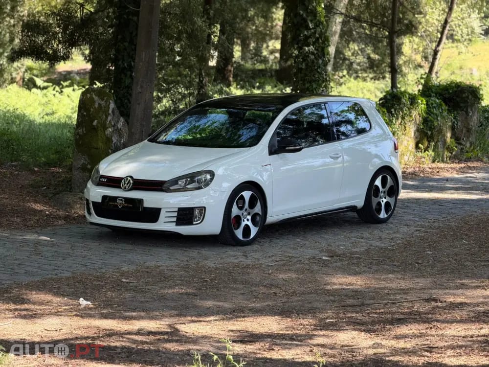 Volkswagen Golf 2.0 TSi GTI