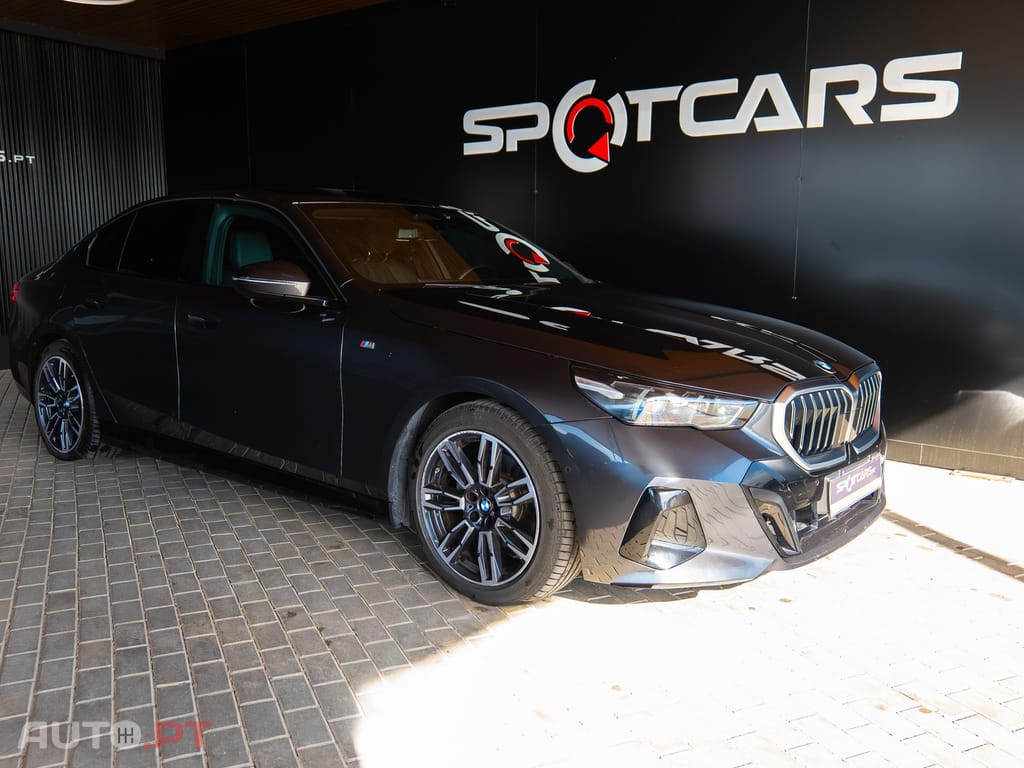 BMW 520 d Pack Desportivo M