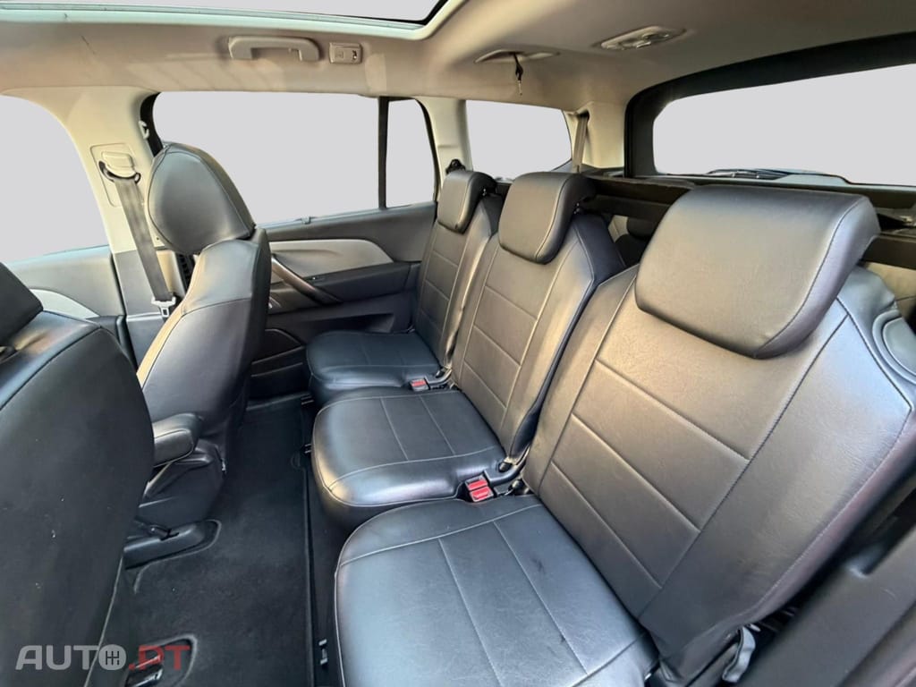 Citroen C4 SpaceTourer  1.2 Shinne EAT6