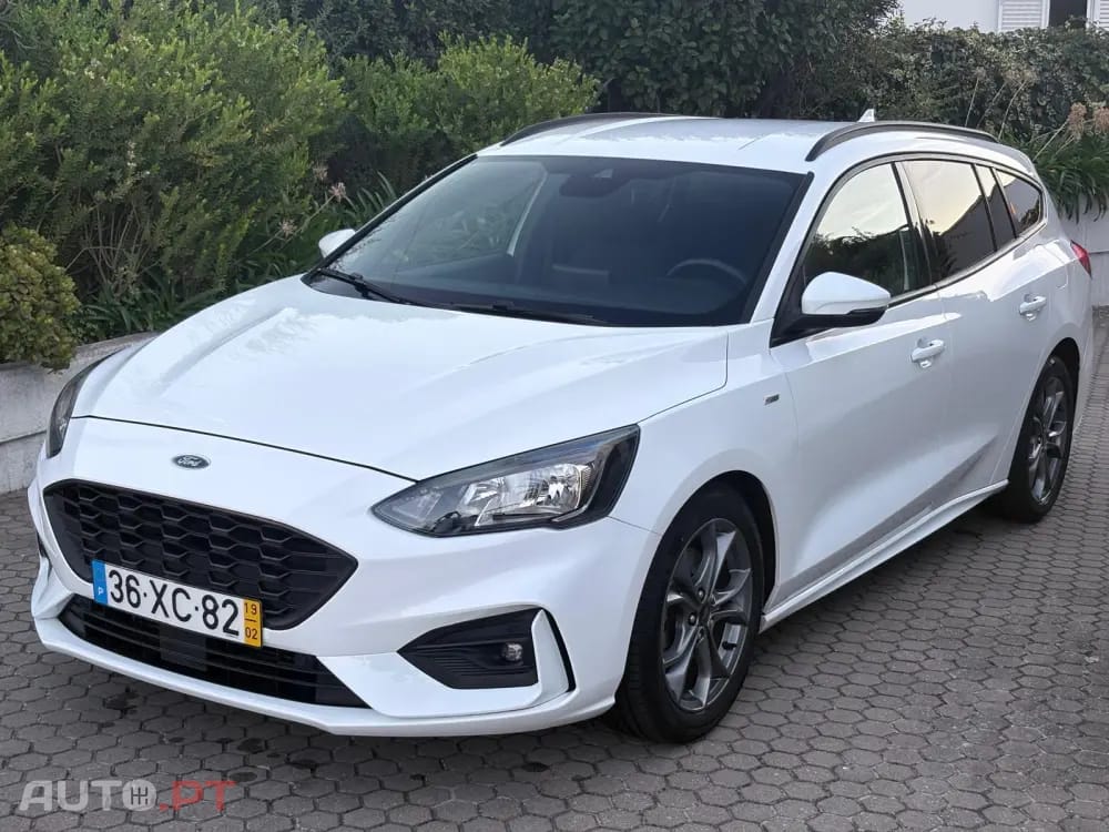 Ford Focus SW 1.0 EcoBoost ST-Line
