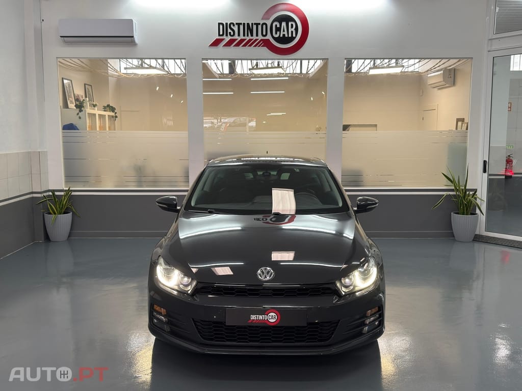 Volkswagen Scirocco 2.0 TDI Sport DSG