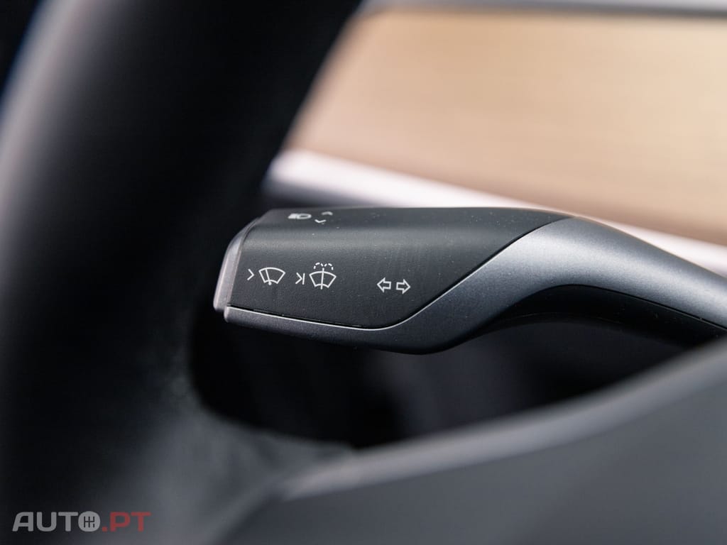 Tesla Model 3 Standard RWD Plus