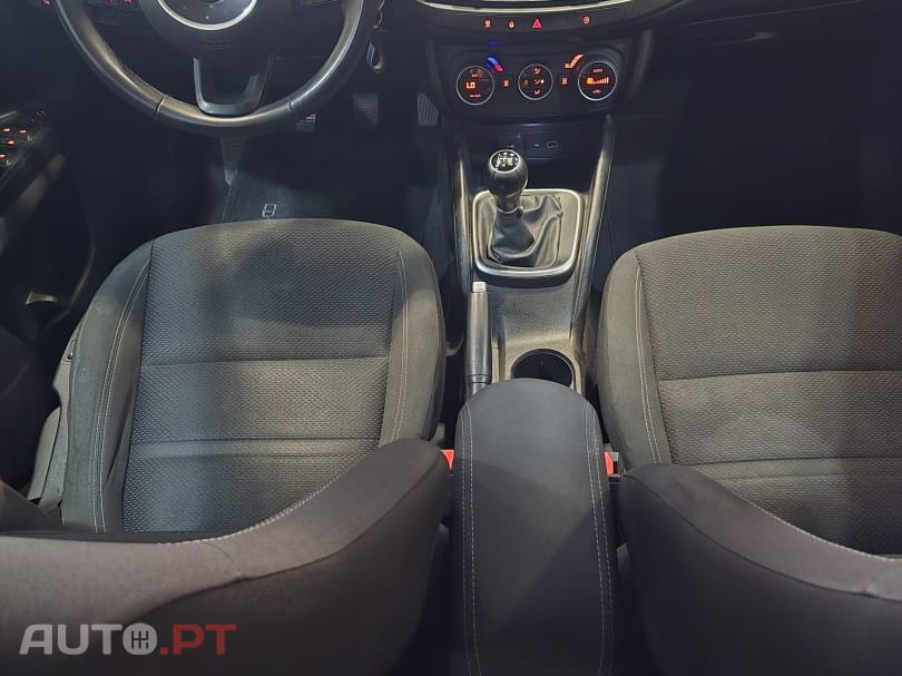 Fiat Tipo 1.3 M-Jet Lounge