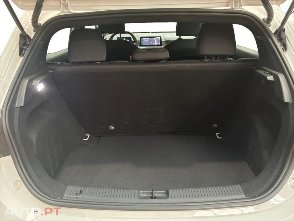 MG MG3 1.5 i 16V Hybrid+