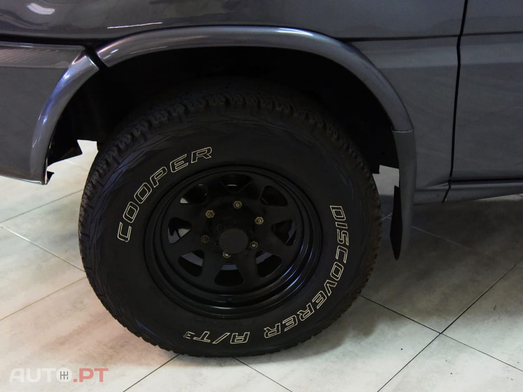 Nissan Terrano II 2.7TD AC