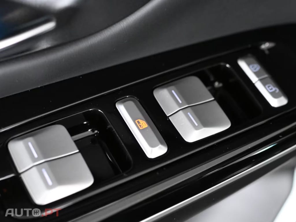 XPeng G9 AWD Performance I.V.A DEDUTIVEL 