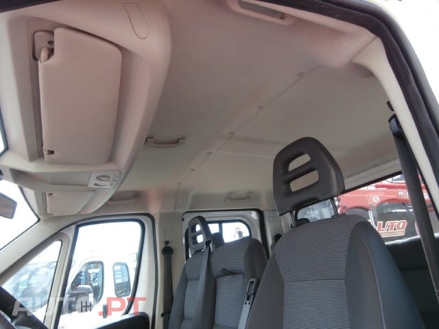 Peugeot Boxer HDi 333 L2H2 Confort