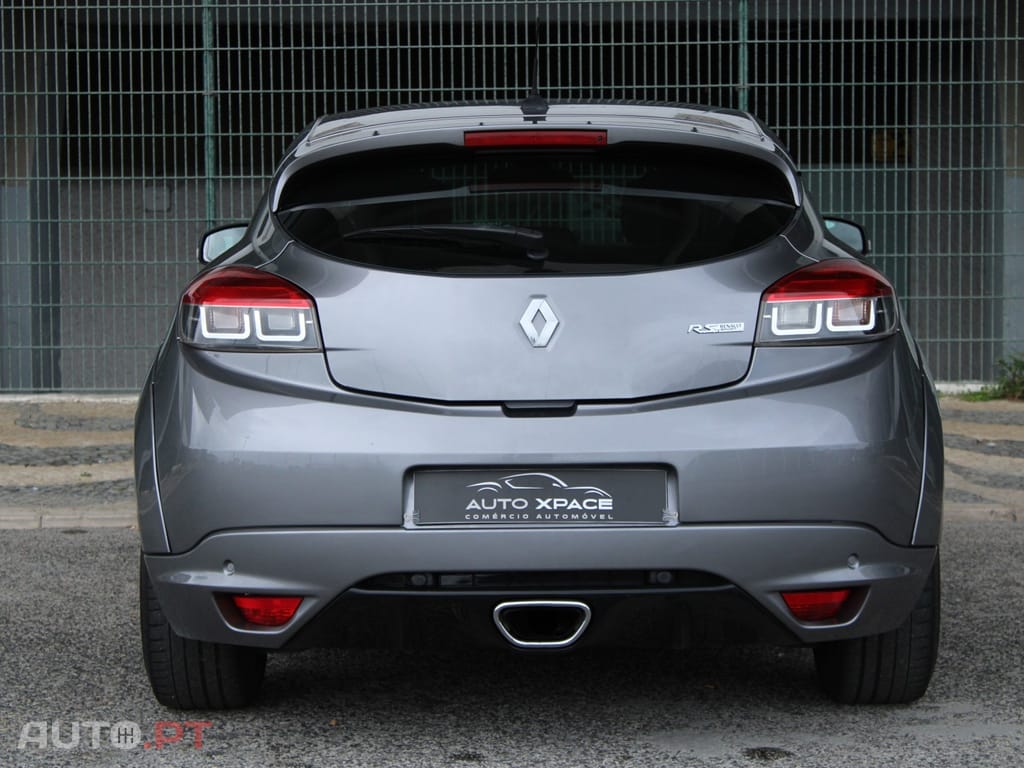Renault Mégane Coupe RS 265 TCe