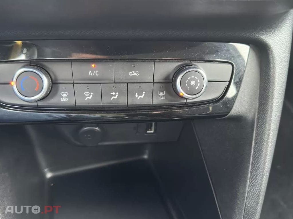 Opel Corsa 1.2 T Elegance