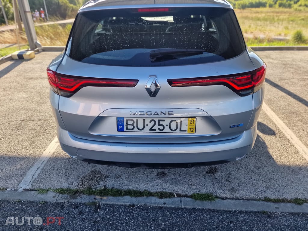 Renault Mégane E-Tech E tech hybrid