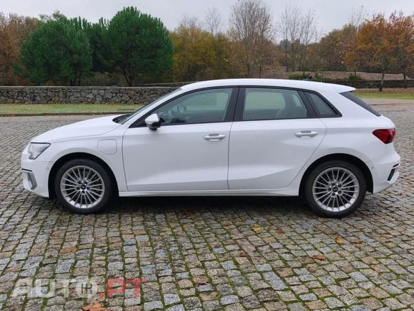 Audi A3 Sportback 40 TFSIe S tronic advanced