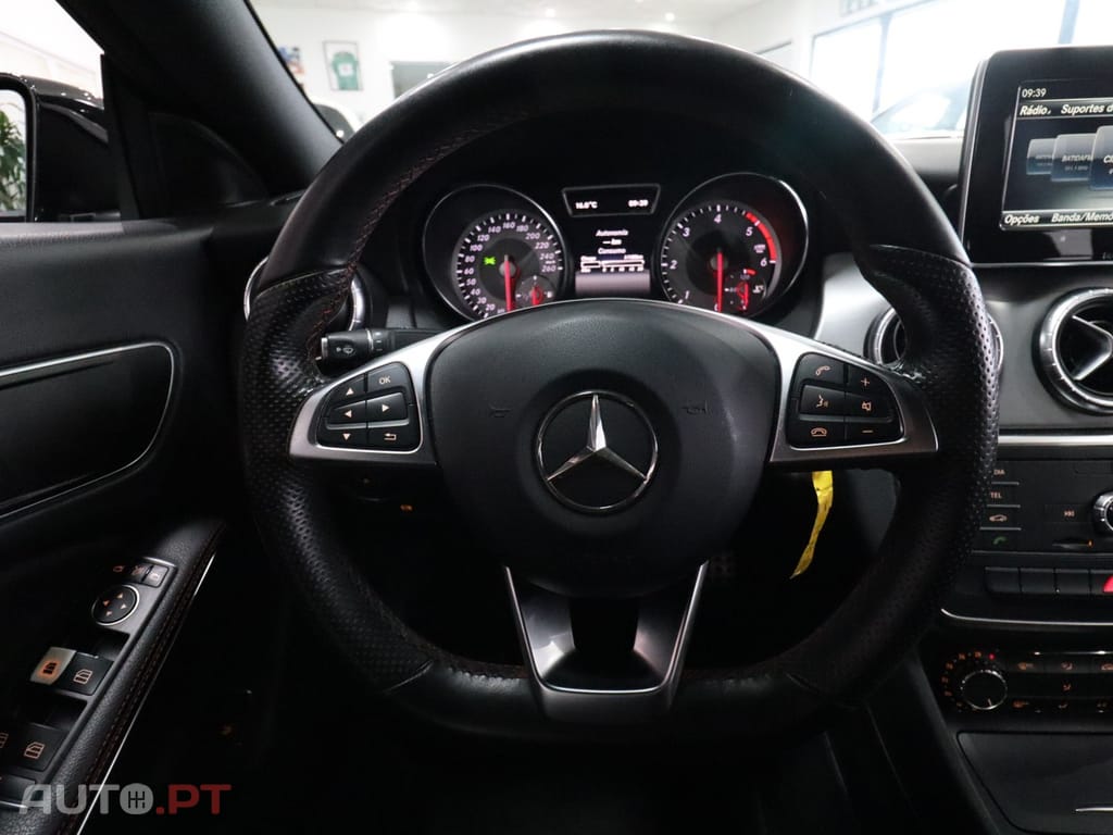 Mercedes-Benz CLA 180 CDi AMG Line
