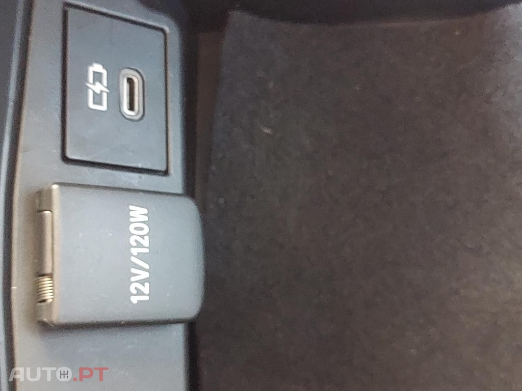 Toyota Corolla 1.8 Hybrid Exclusive