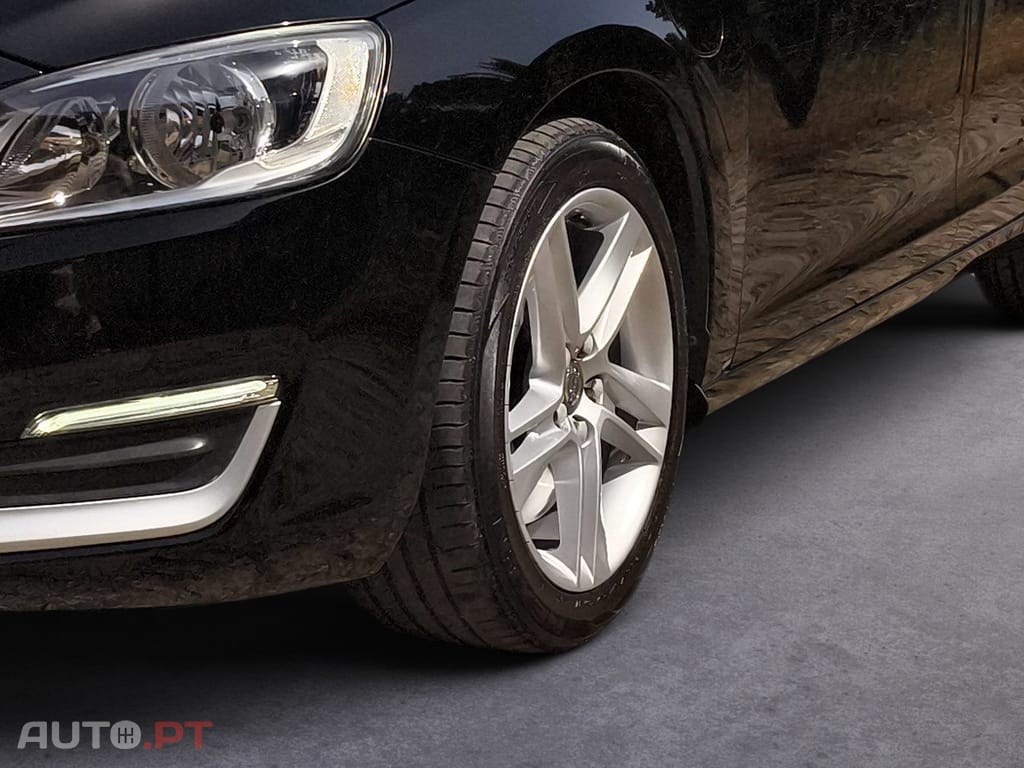 Volvo V60 2.4 D6 Twin Engine Hibrido Plug-In