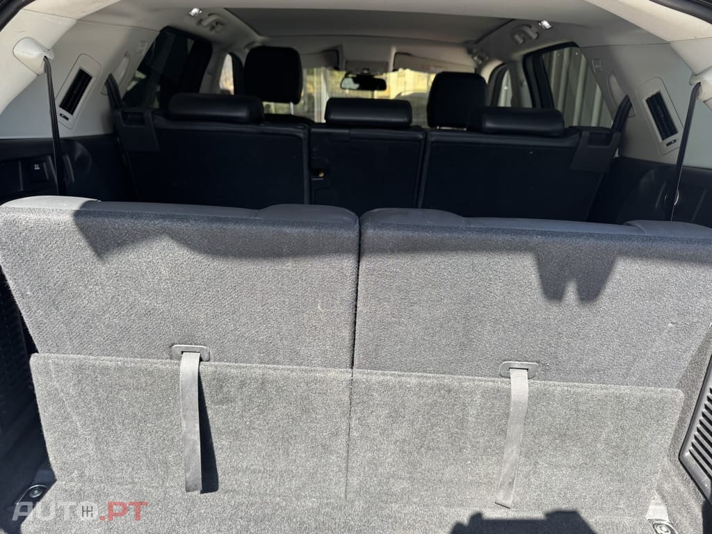 Land Rover Discovery Sport 2.2 SD4 HSE Luxury Auto — fotografia 17