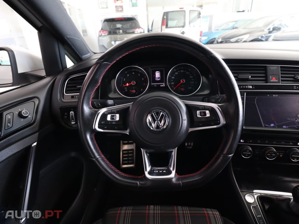 Volkswagen Golf 2.0 TSi GTi Performance