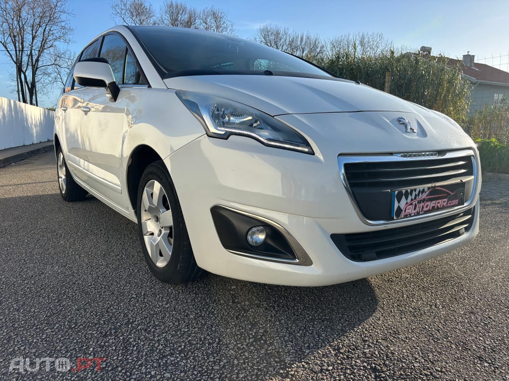 Peugeot 5008 1.6 HDi 7L Allure