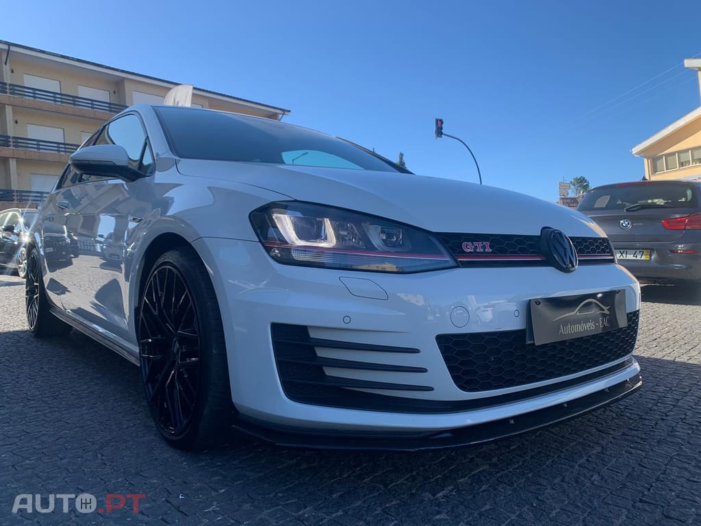 Volkswagen Golf 2.0 TSi GTi DSG Performance