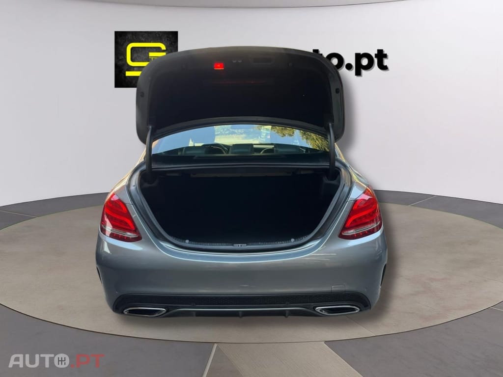 Mercedes-Benz C 200 D AMG LINE