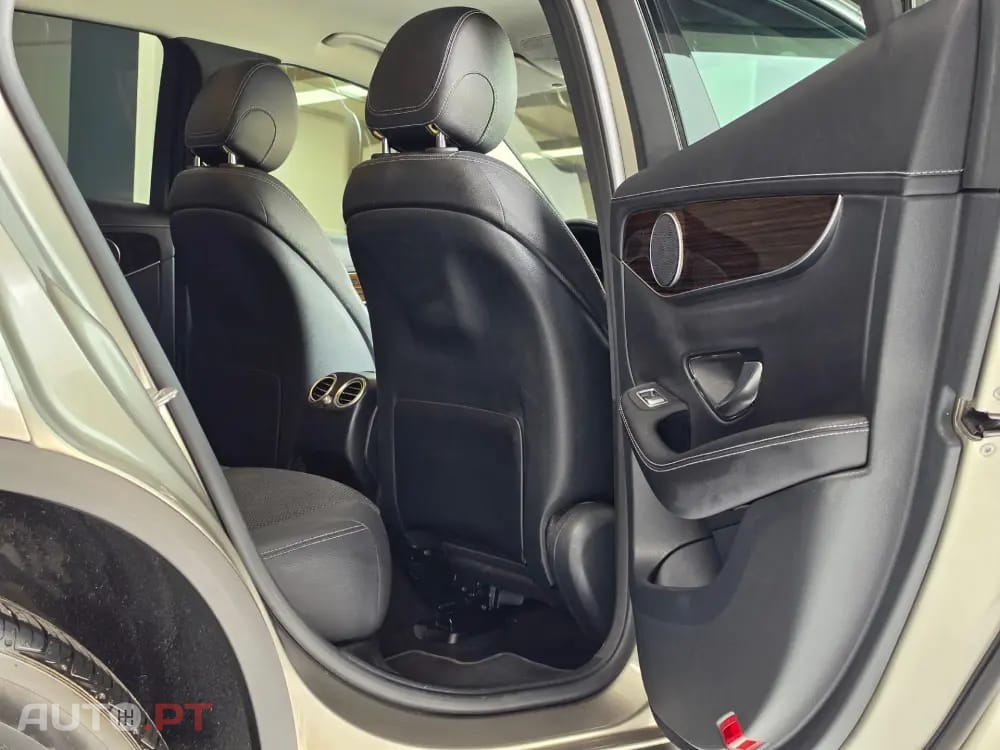 Mercedes-Benz GLC 300 e 4Matic