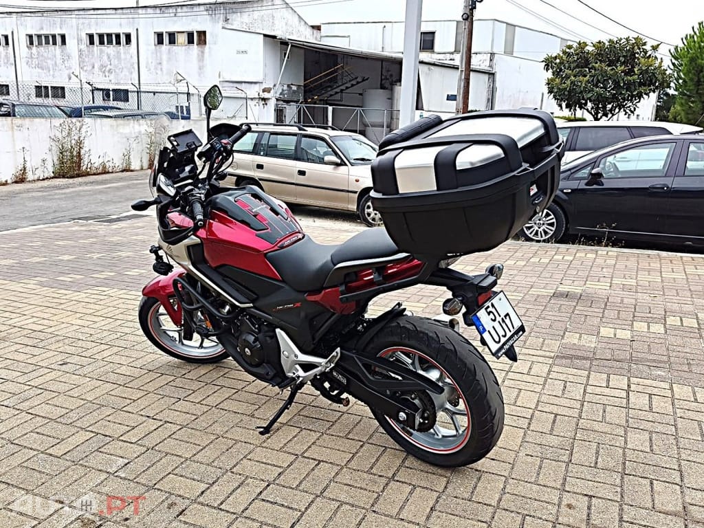 Honda NC750X NC750X DCT
