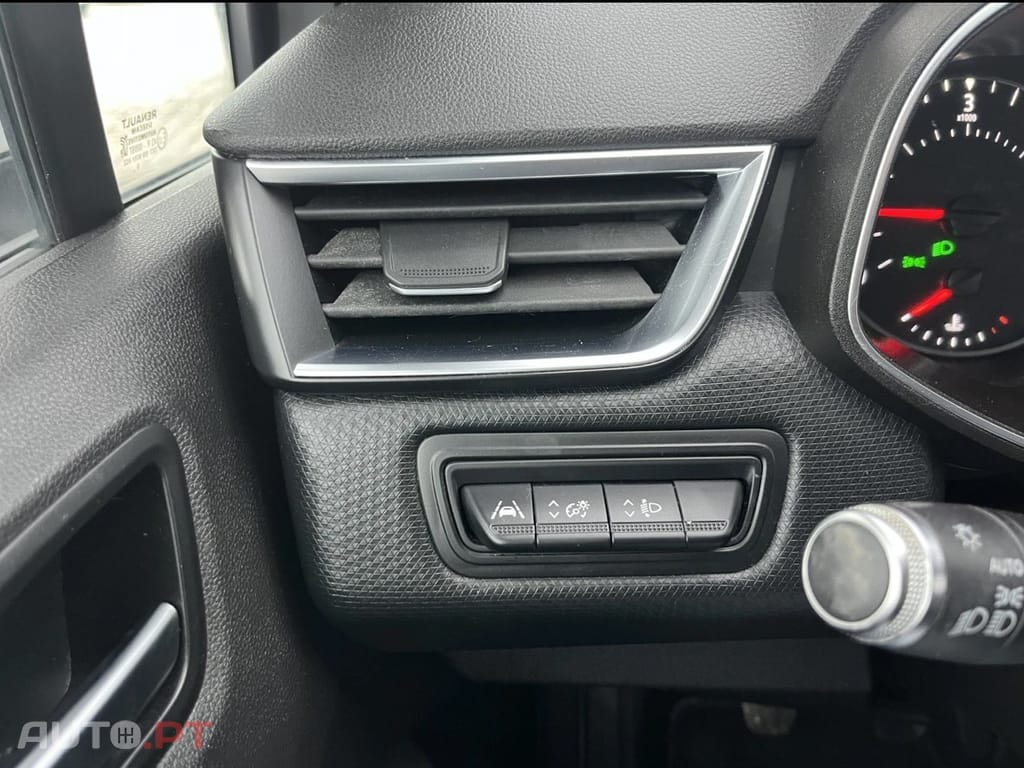 Renault Clio 1.0 SCe 75CV Business