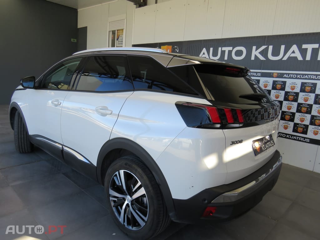Peugeot 3008 1.5 BlueHDi Allure EAT8