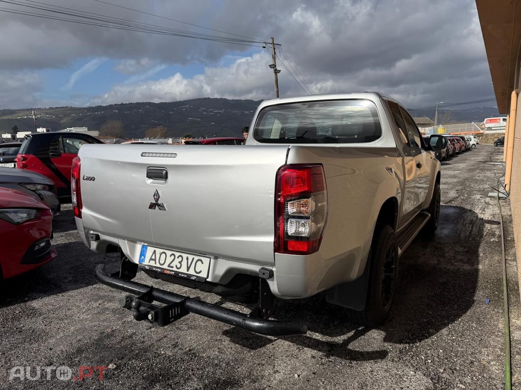 Mitsubishi L200 2.3 DI-D Space Cab Campera 4WD
