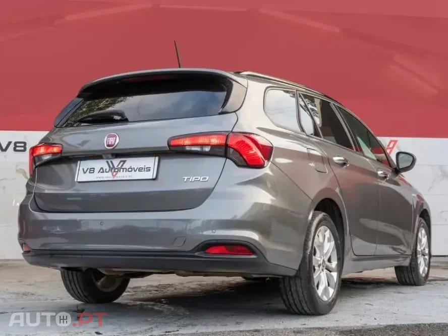 Fiat Tipo 1.3 M-Jet Lounge Tech