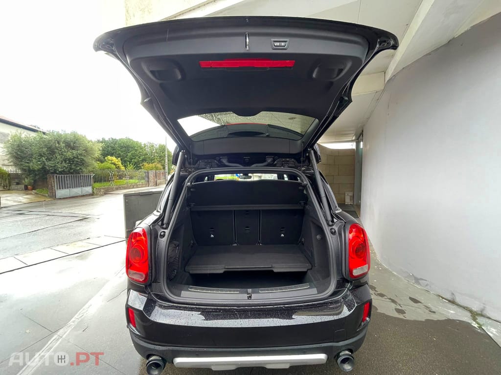 MINI Countryman Cooper SD Auto
