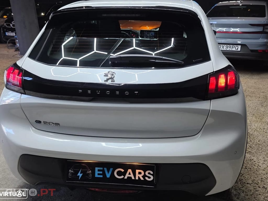 Peugeot E-208 50 kWh Active Pack