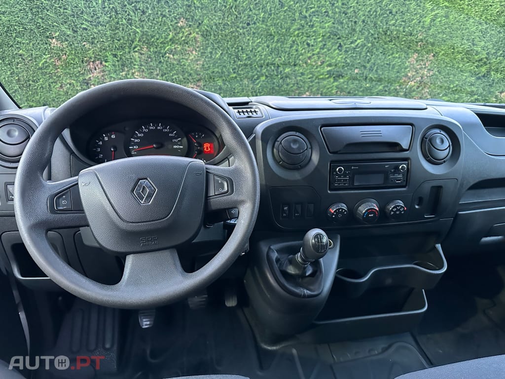 Renault Master 2.3 dCi L3H2