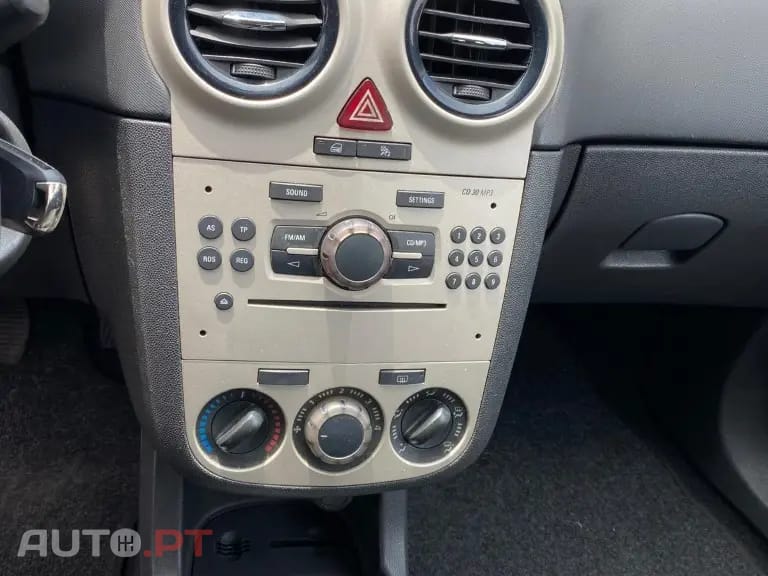 Opel Corsa 1.2 Enjoy