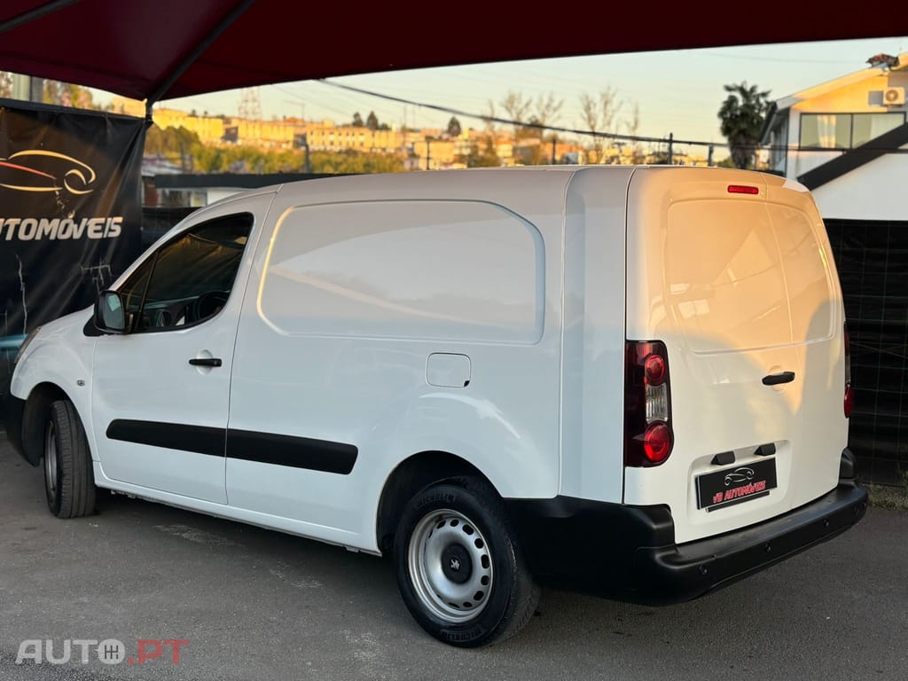 Peugeot Partner 1.6 BlueHDi L2 Premium 3L