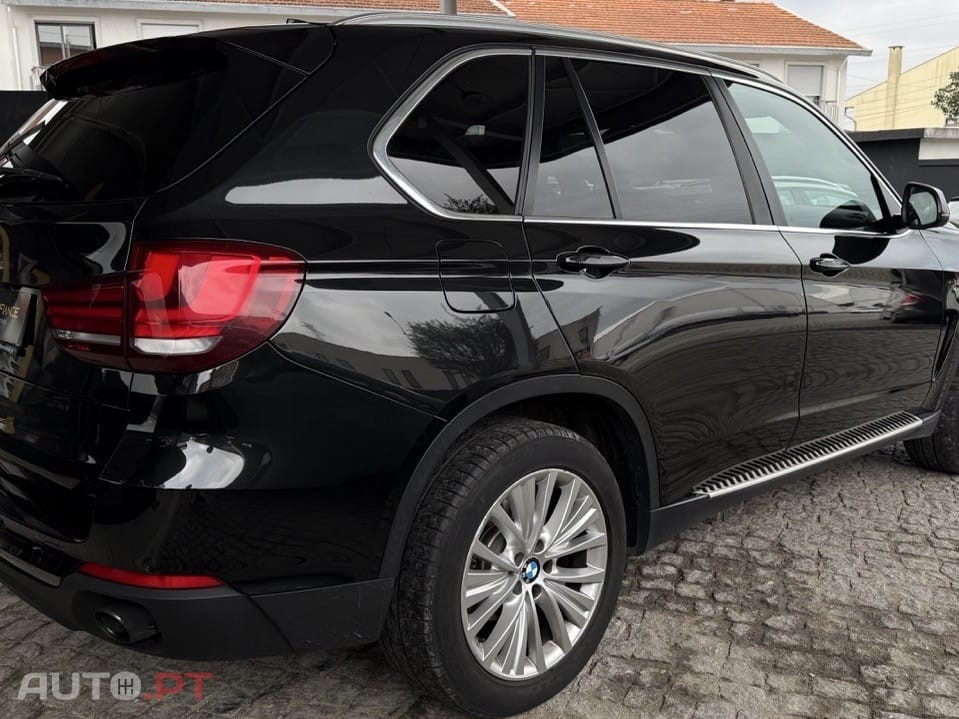 BMW X5 25 d sDrive Comfort 7L