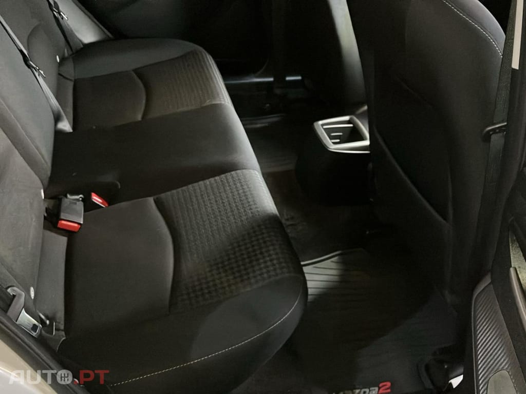 Mazda 2 1.5 SKYACTIV-G 90 EVOLVE