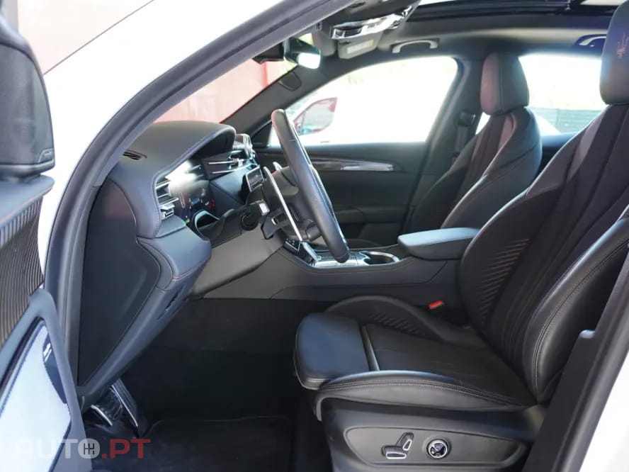 Maserati Grecale Folgore