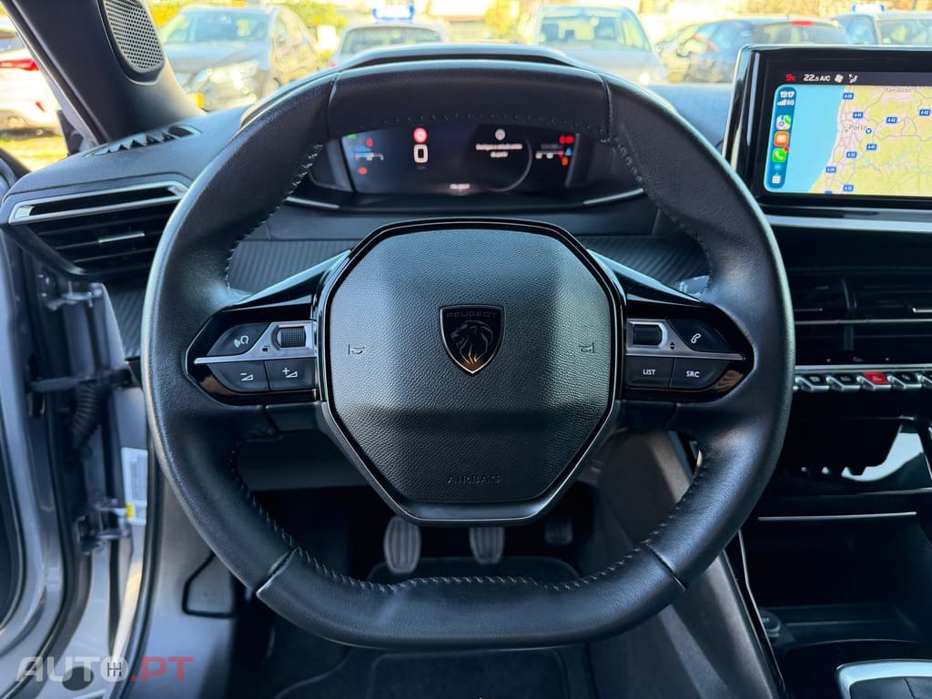 Peugeot 2008 1.2 PureTech Allure