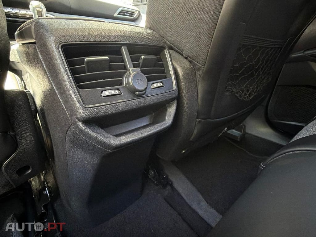 Peugeot 3008 1.5 BlueHDi Allure