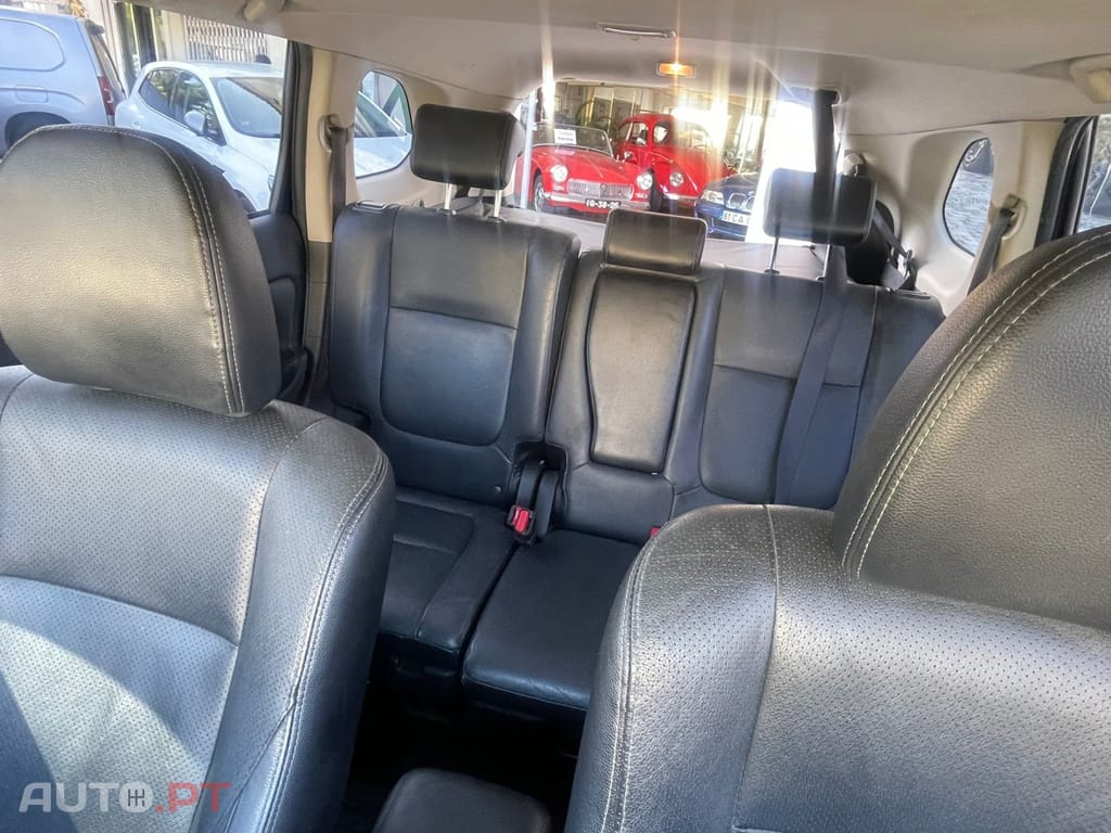 Mitsubishi Outlander 2.2 DI-D Instyle Navi