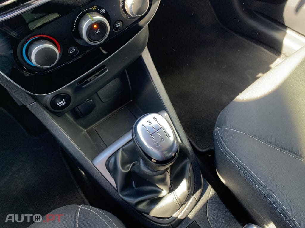 Renault Clio 1.5 dCi Limited