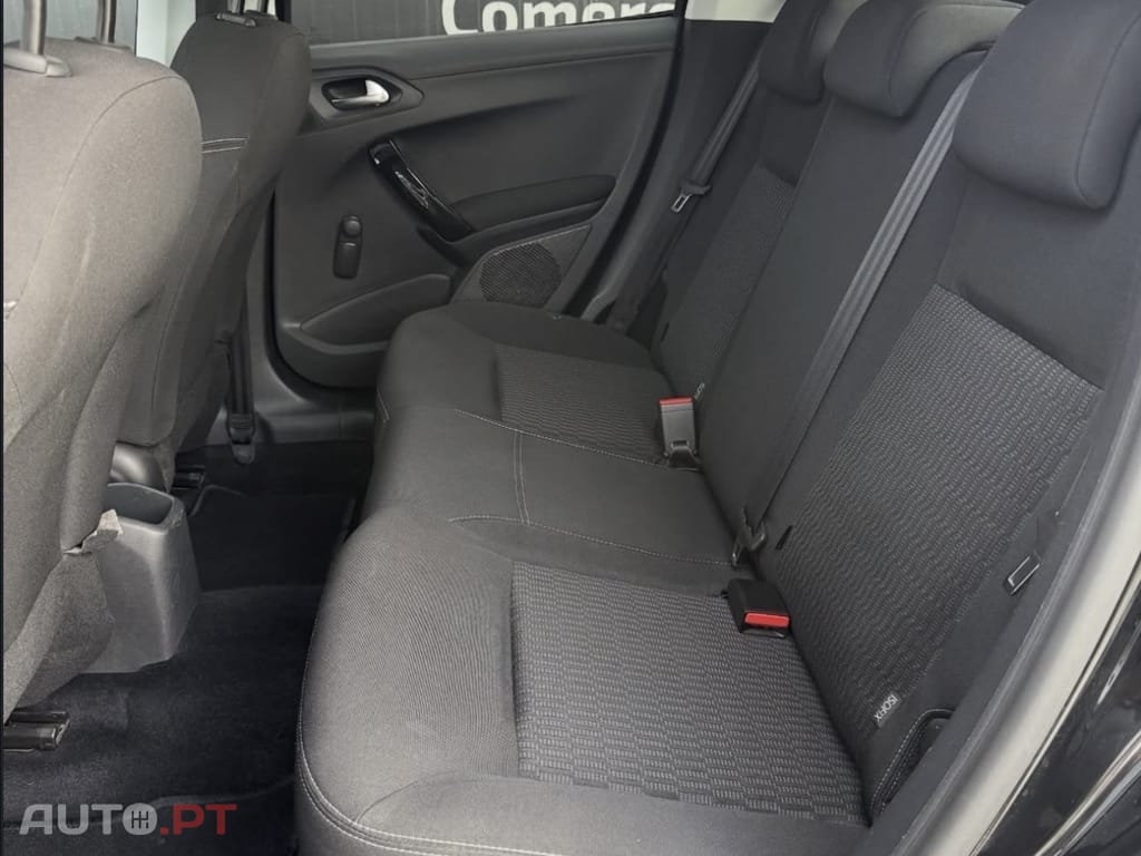 Peugeot 208 1.2 PureTech Style