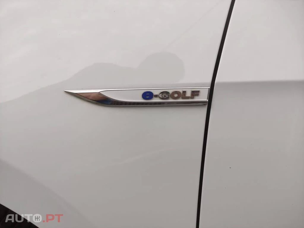 Volkswagen e-Golf Cockpit Virtual