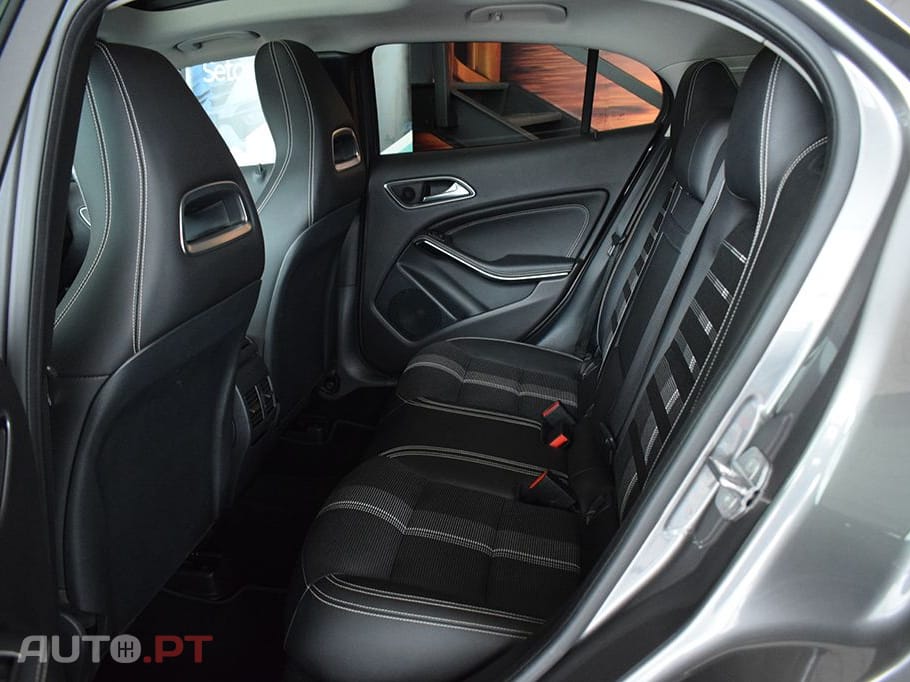 Mercedes-Benz GLA 220 d AMG Line