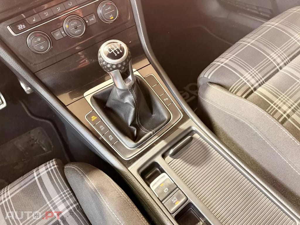 Volkswagen Golf 2.0 TDi GTD