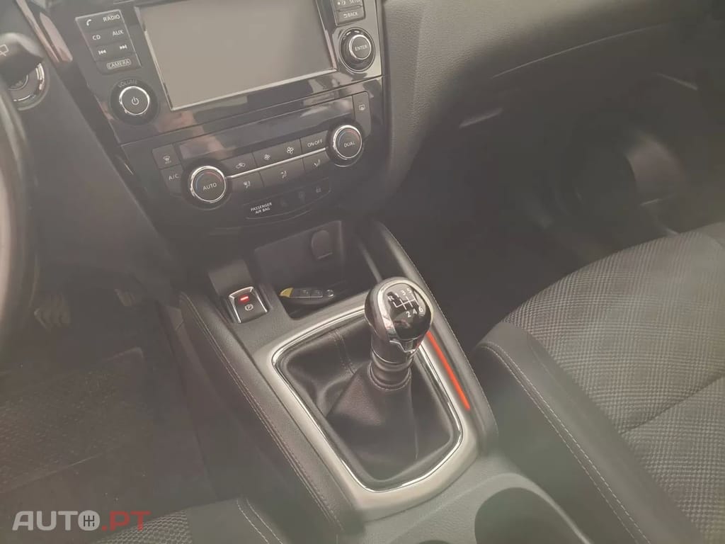 Nissan Qashqai 1.5 dCi Tekna