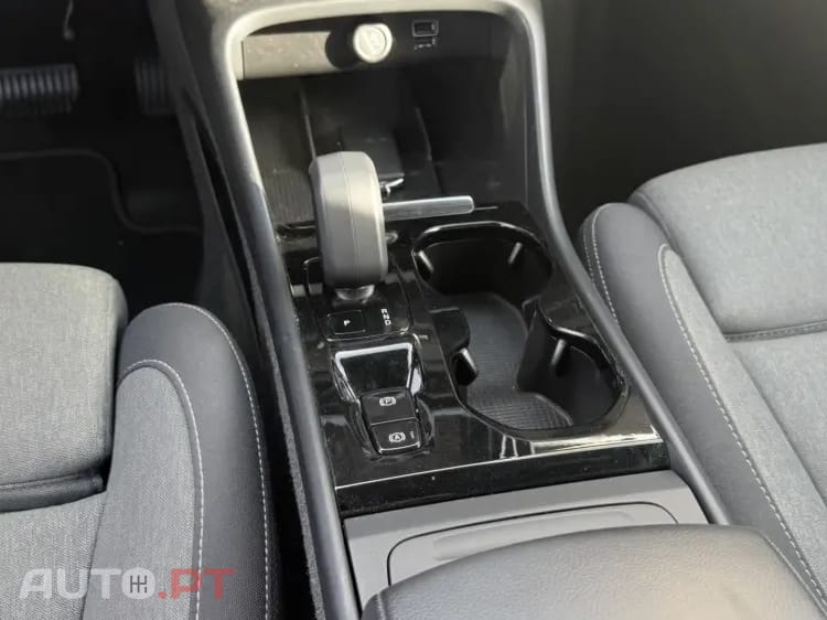 Volvo XC40 1.5 T2 Plus Dark Auto